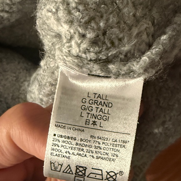 GAP Boucle Cropped Sweater Jacket Wool Cotton Blend - Picture 6 of 6